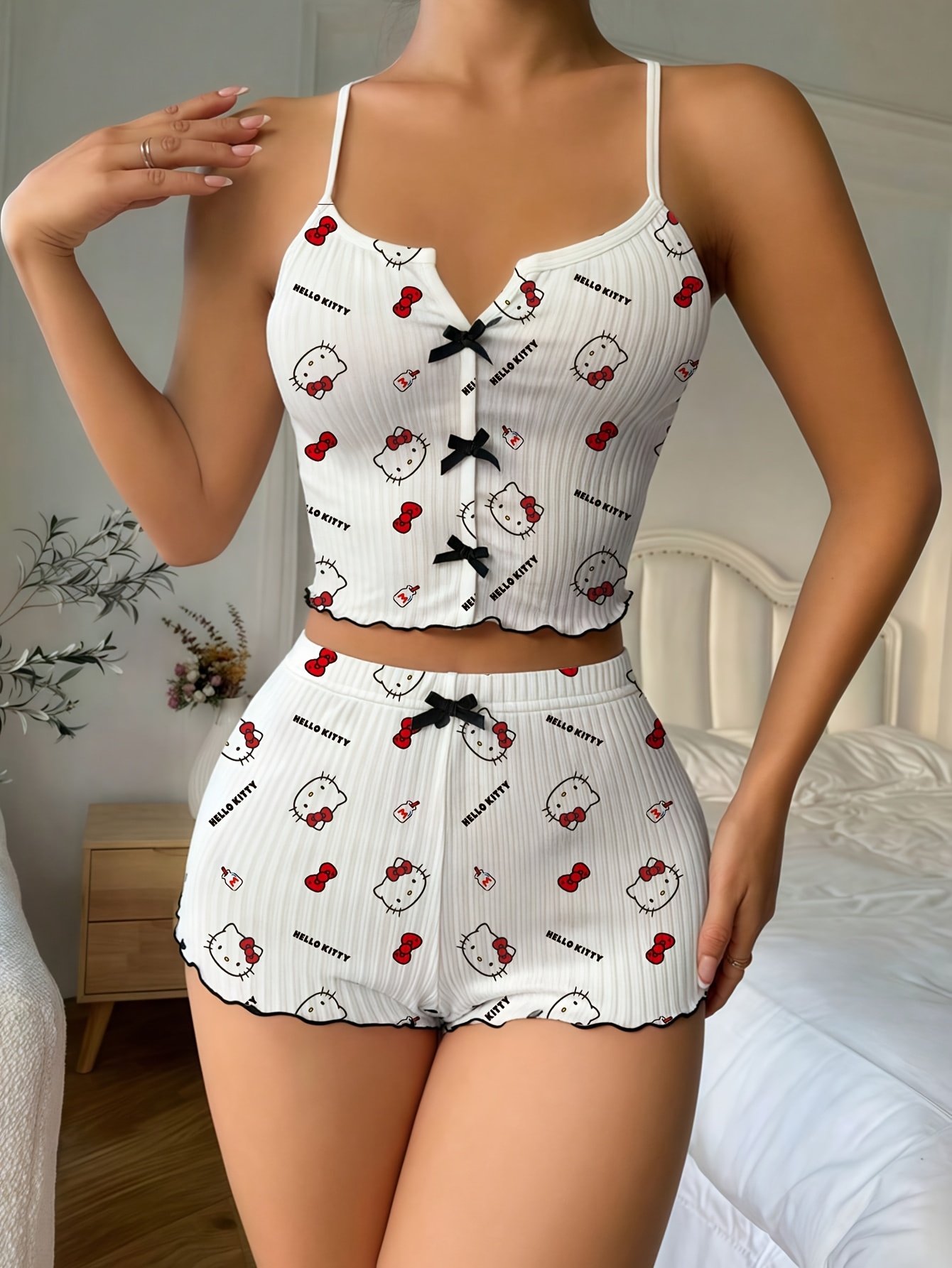 Sanrio Hello Kitty Bowknot Sus - Women Top Fashion review and price