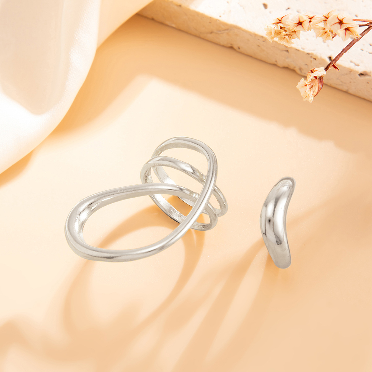 Gold Minimalist Irregular Toe  - Women'S Fashion Rings Gold review and price