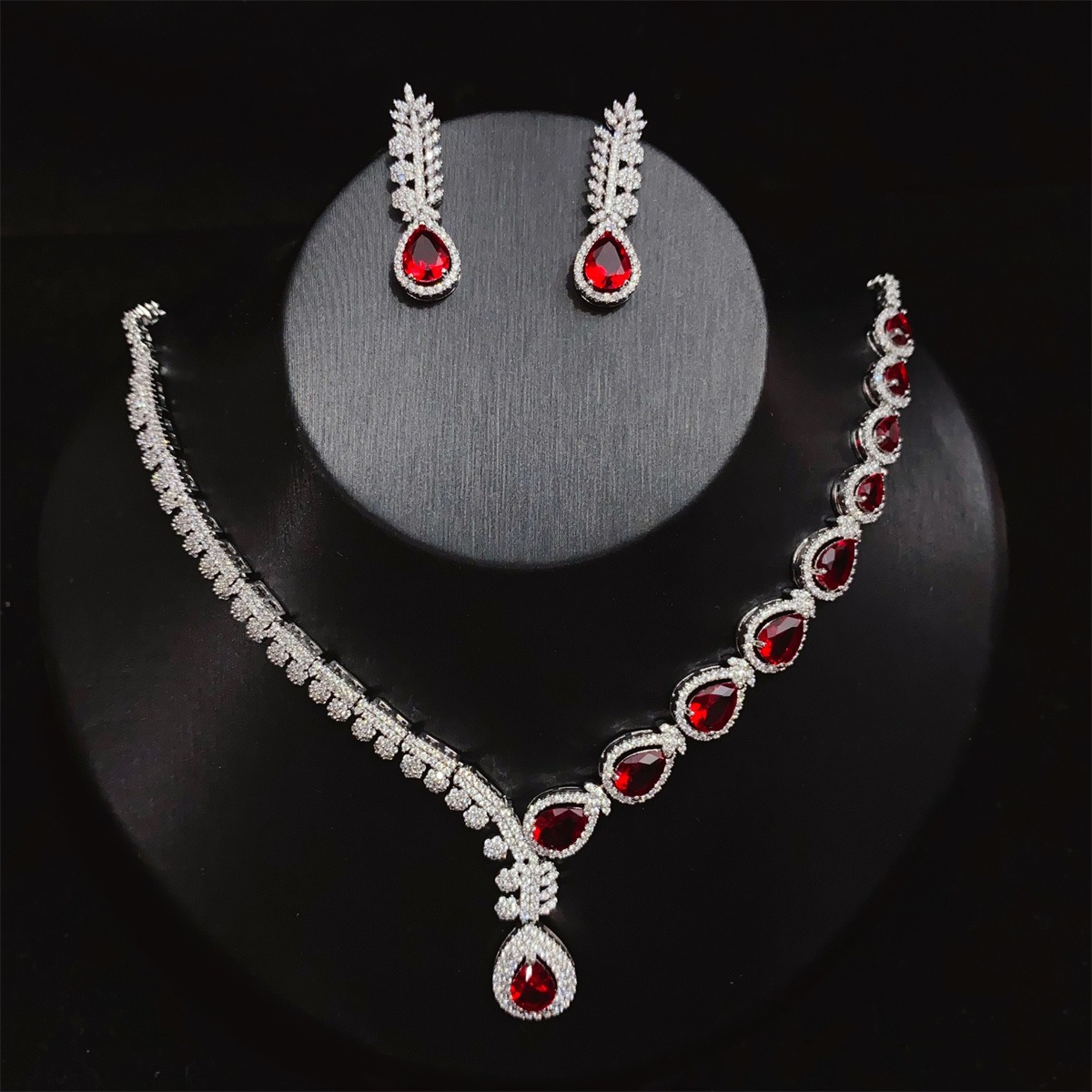 Graceful Cubic Zirconia Neckla - Women Fashion Uae review and price