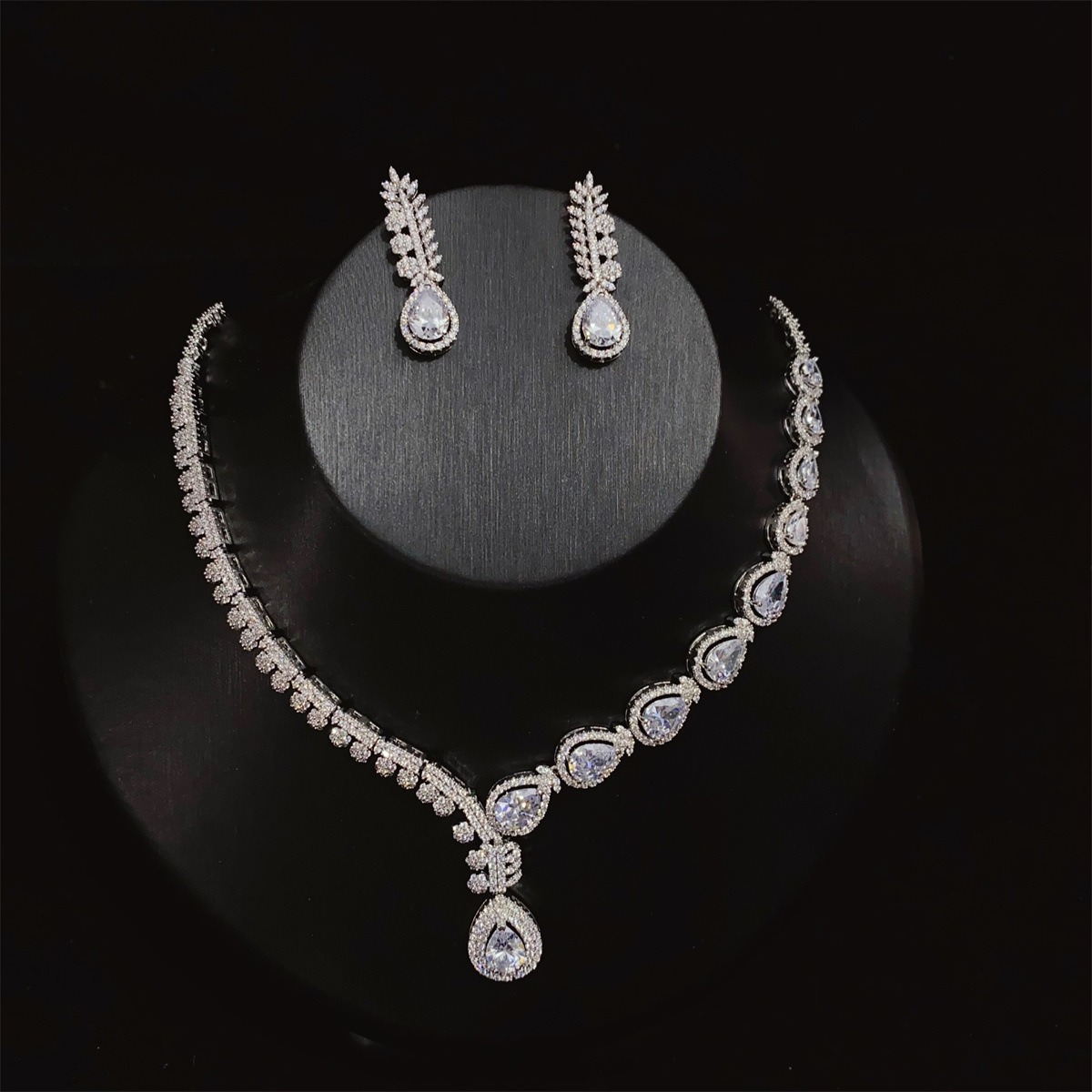 Graceful Cubic Zirconia Neckla - Women Fashion Uae review and price